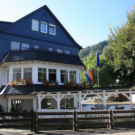 Gasthof-Pension Hunaustuben Шмаленберг Екстериор снимка