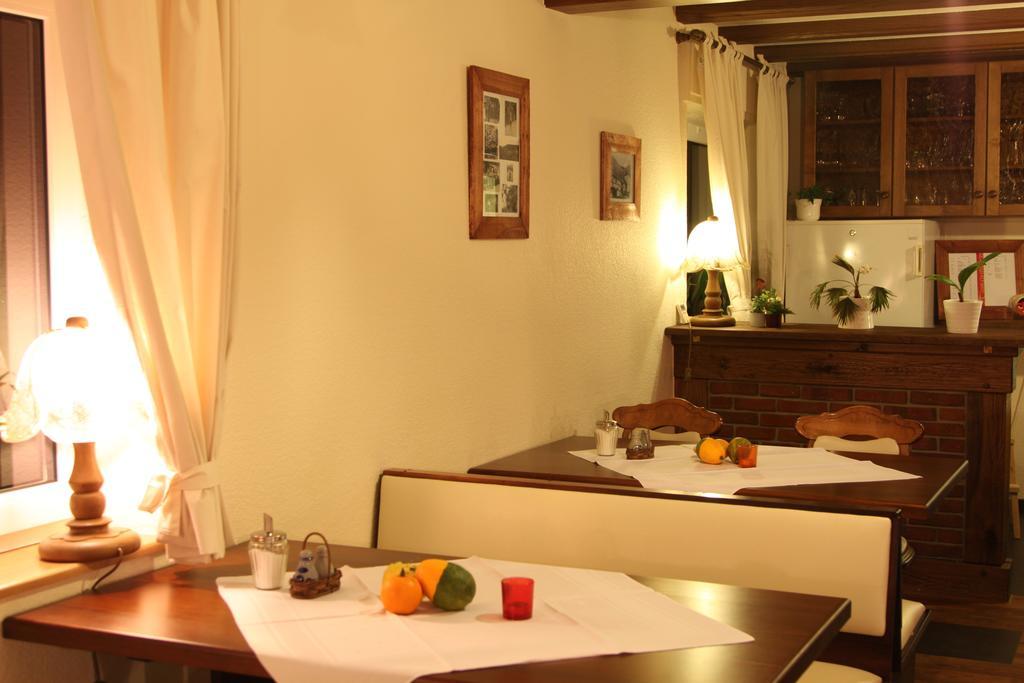 Gasthof-Pension Hunaustuben Шмаленберг Екстериор снимка